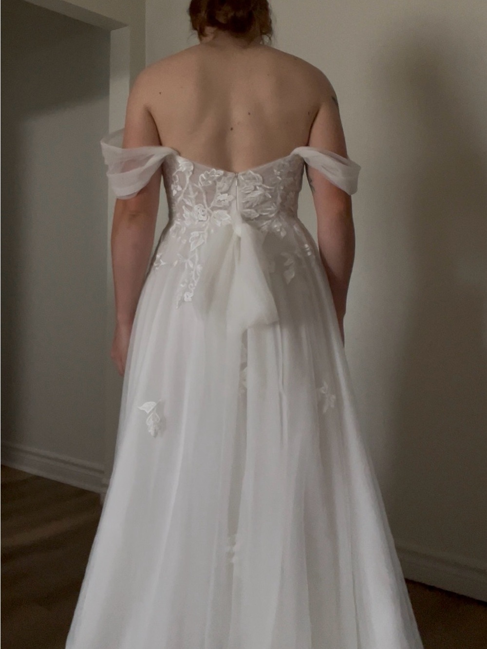 Off-Shoulder Floral Wedding Gown in White - Picture 2 of 4
